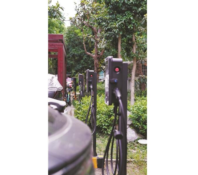 新能源汽車最新動態(tài)報道，掌握最新資訊