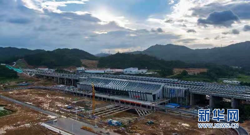 贛深高鐵施工進展、挑戰(zhàn)全方位解讀，最新消息速遞