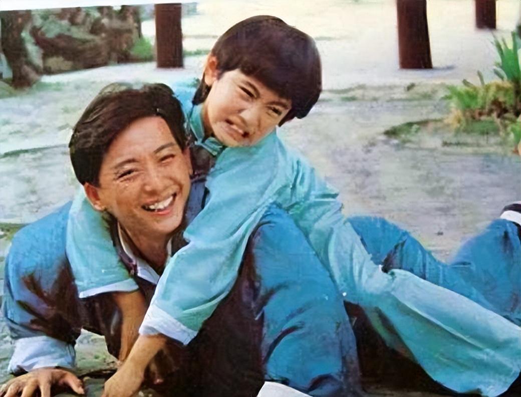 草婚社區(qū)最新,草婚社區(qū)最新，溫馨日常的趣事與情感紐帶