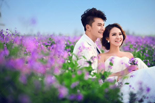 秋霞最新婚,秋霞最新婚，一場自然美景的探索之旅