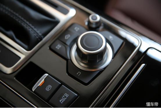 FCW資訊更新，家庭歡聚的日常趣事回顧