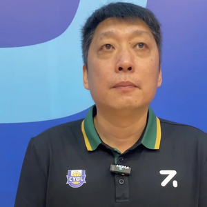 岳鵬飛，時(shí)代之光，影壇新星閃耀之路