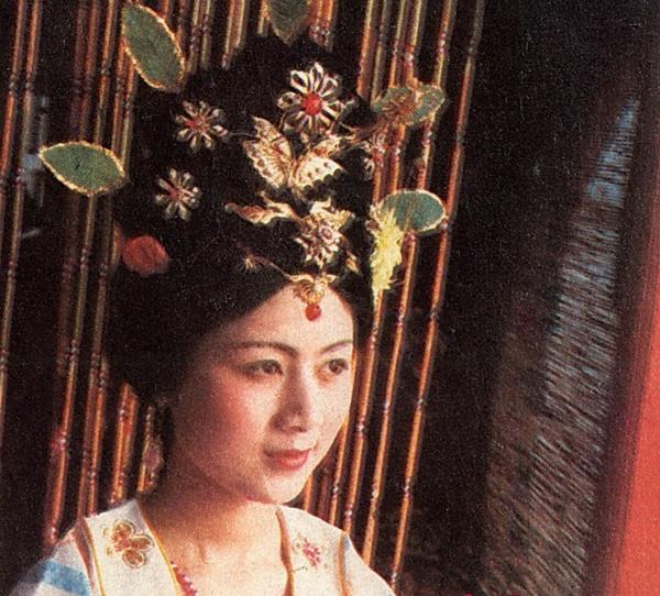演員馬蘭圖片集，展現(xiàn)風(fēng)采的劇照欣賞