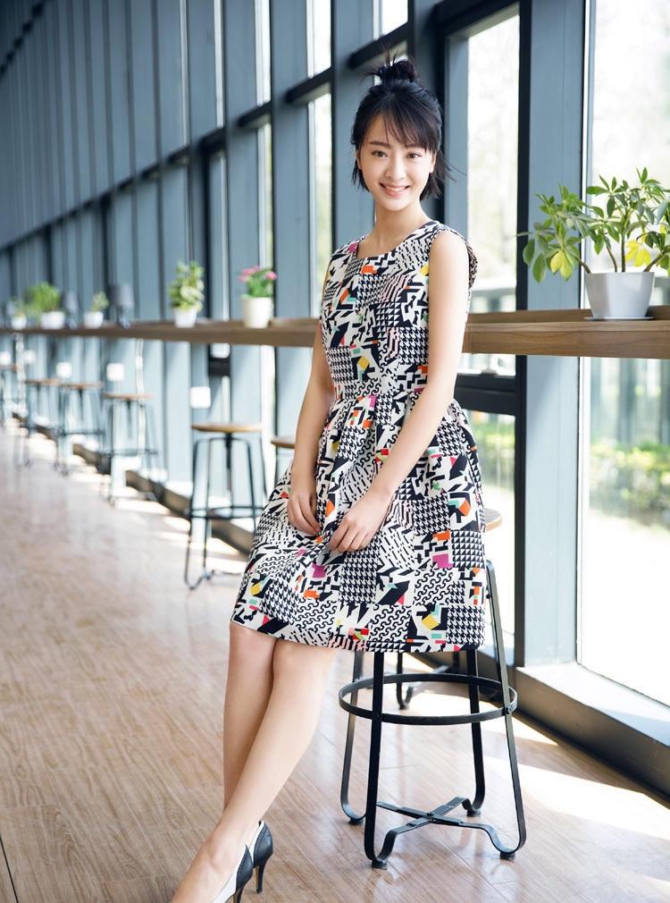 白鹿原白靈小演員與科技融合，前沿科技產(chǎn)品體驗(yàn)之旅