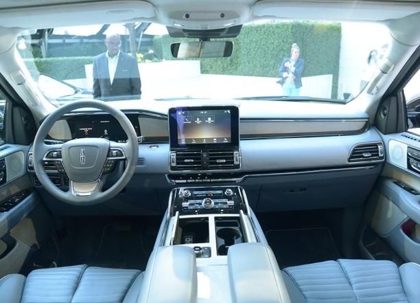 現(xiàn)代木紋門款式推薦，選購、安裝指南與流行趨勢解析