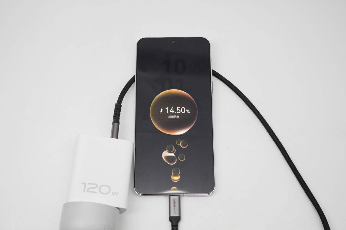 最新快充技術(shù)革新引領(lǐng)未來能源革命，極速充電體驗開啟新篇章