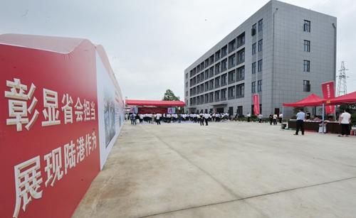 向塘最新動(dòng)態(tài)，科技重塑生活，未來之光體驗(yàn)之旅