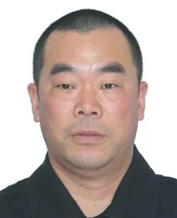 巨野最新通緝，小巷深處的神秘小店在逃人員通報