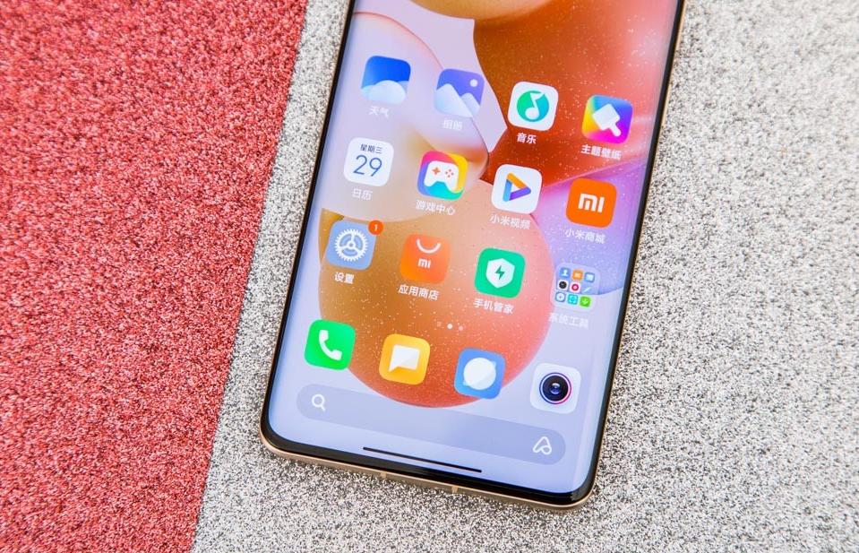 女性最新手機(jī)探秘，小巷特色小店中的隱藏寶藏之魅力探尋